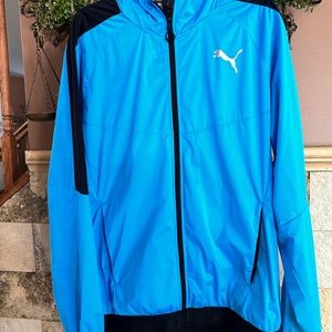 L Puma Windbreaker
